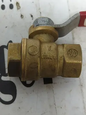 New | in-Stock LEGEND 5G BRS 1/4" Pump & Valve Parts Ohio US | Surplus Asset Holdings #1245452