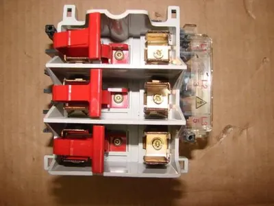 USED ALLEN BRADLEY 194R-NJ030P3 SER B