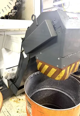 2013 HAAS UMC-750 Vertical Machining Centers CNC | CNC EXCHANGE (9)