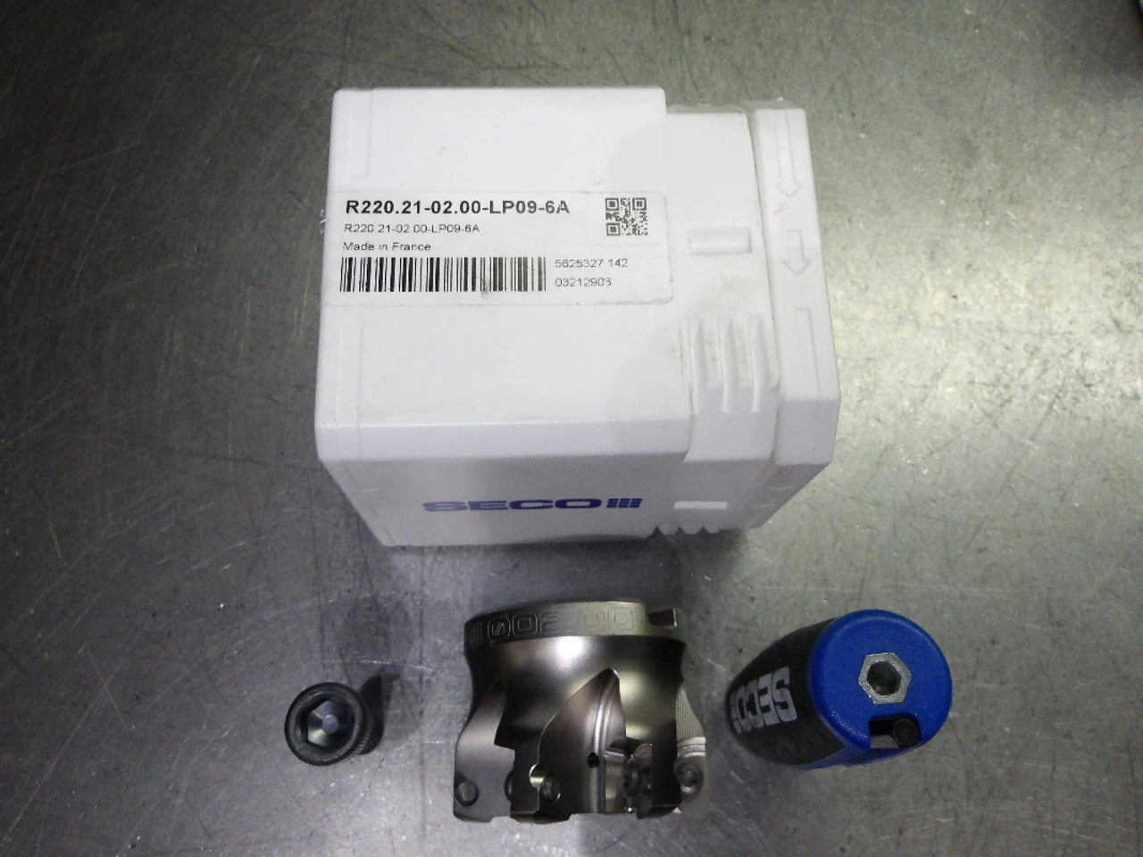 SECO 2" Coolant Thru Indexable Facemill 3/4" Shank R220.21-0200-LP09-6A (LOC2613A)