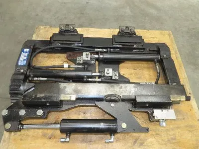 Cascade Forklift Class 3 SideShift Fork Positioner Attachment 20"x 41" W 10000lb