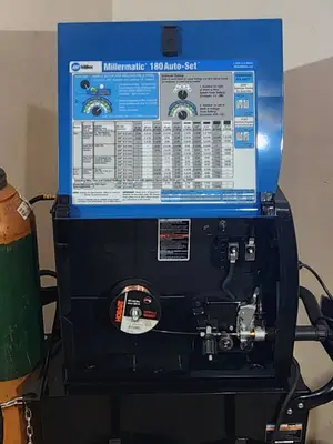 Miller Millermatic 180 Amp Auto Set Mig Welder