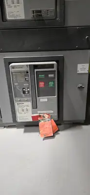 Used EATON CUTLER-HAMMER MAGNUM DS Switchgears British Columbia CA | Lenmark #1426973