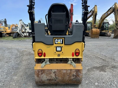 Used 2016 CATERPILLAR CB22B Tandem Rollers New York US | Abele Tractor #1343155