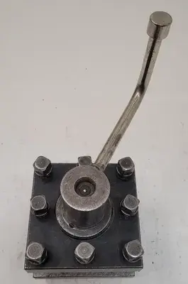 Used _UNKNOWN_ LATHE TOOL POST HOLDER Misc Industrial Equipment Kentucky US | Aucto #687501