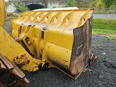 Used 2014 CATERPILLAR 963D Crawler Loaders | Abele Tractor #1343014