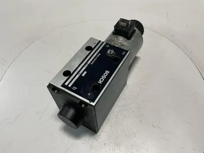 USED BOSCH 0 810 001 530