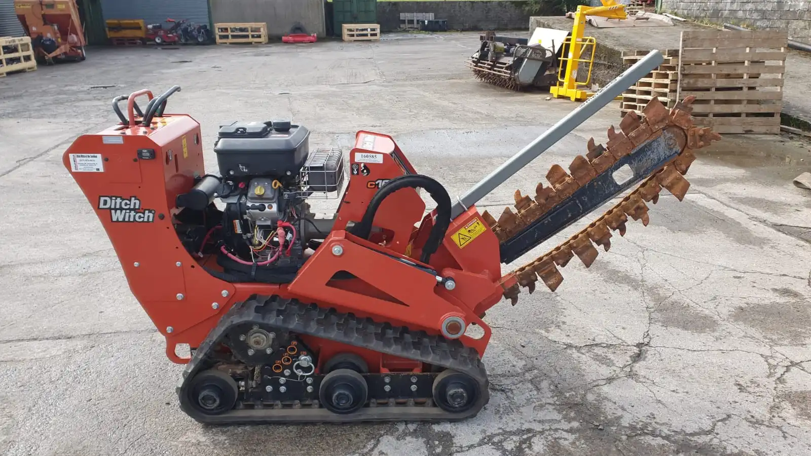 USED 2017 Ditch Witch C16X