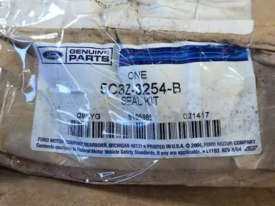 NEW FORD 5C3Z3254BSUB