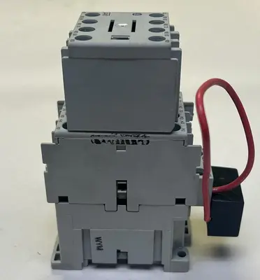 USED ALLEN-BRADLEY 700-CF310*