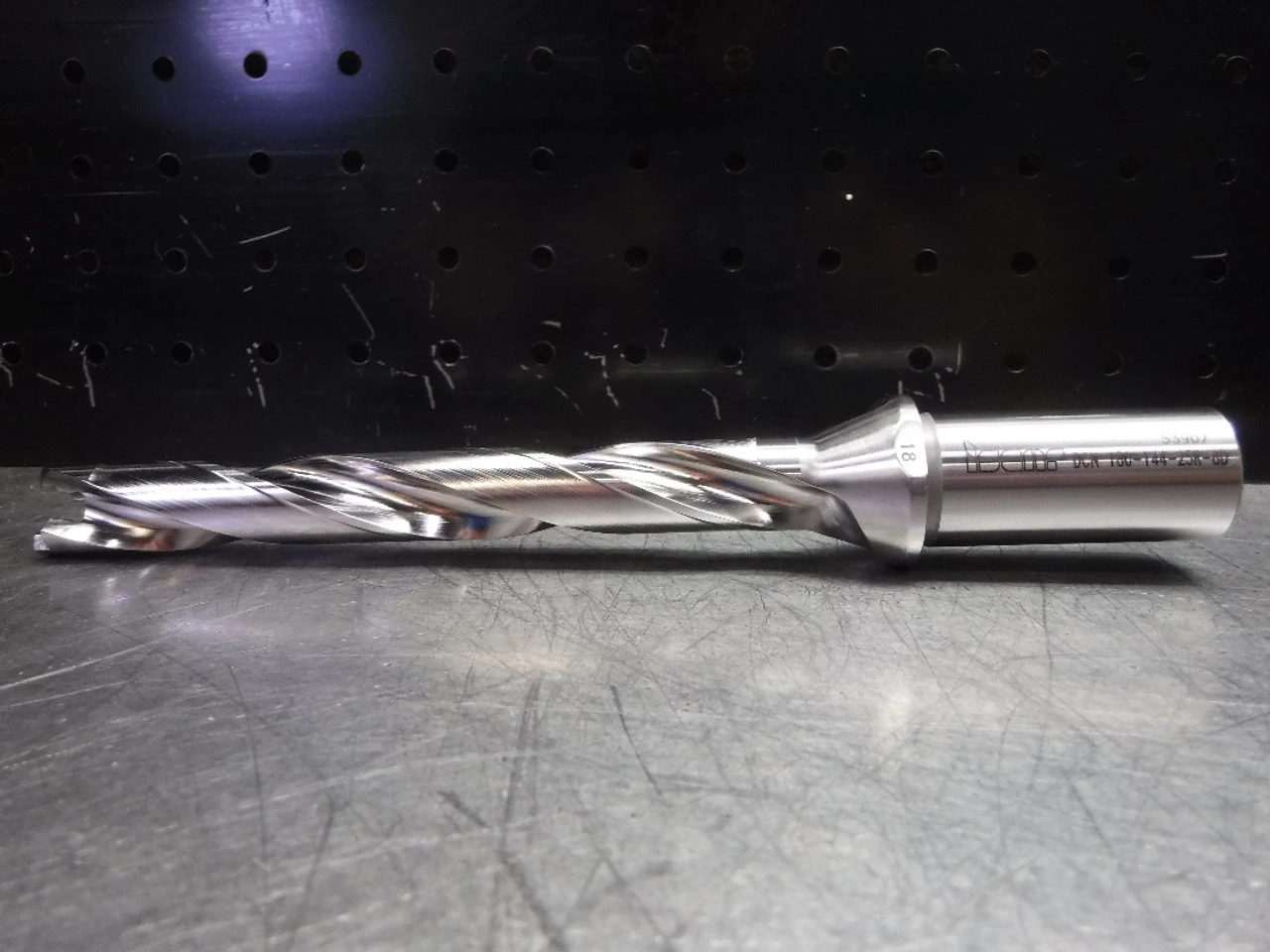 Iscar 18mm Replaceable Tip Drill 25mm Shank DCN 180-144-25R-8D (LOC1818C)