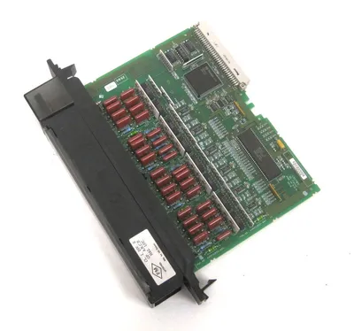 GE FANUC IC697MDL250F 32 POINT INPUT MODULE