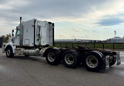 Used 2015 FREIGHTLINER CORONADO 122SD Conventional trucks Ontario CA | Driven Equipment Solutions #1573830