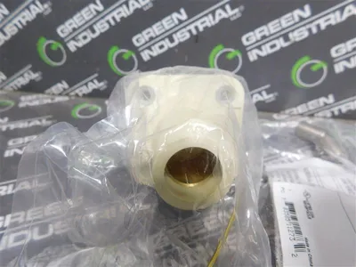 Hubbell HBLFRW Single Pole Female Recpt. Screw Terminals White 400A 600VAC New