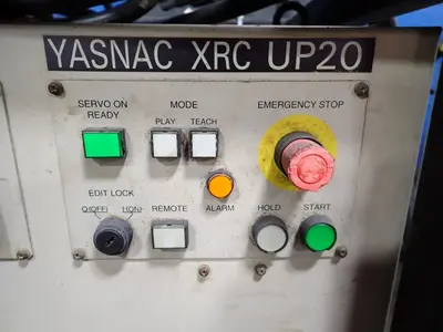 USED 2000 YASKAWA ELECTRIC CORPORATION YASNACXRCUP20