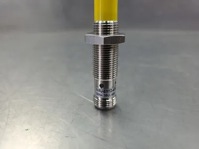 Turck Ni8U-EM12-AP6X-H1141 10-30VDC 200mA 8mm Proximity Sensor. 5E-17