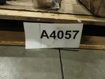 PALLET OF ASSORTED HYDRAULICS