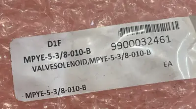 NEW FESTO MPYE-5-3/8-010-B SOLENOID VALVE 151695 MPYE538010B