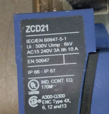 Telemecanique Sensors ZCD21 Limit Switch Loc4E27