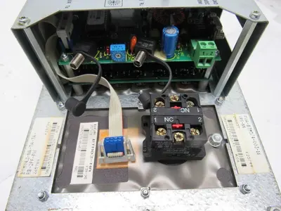 Indramat FWA-BTM3/4-003-16-VRS-NN BTM04.1-NA-TA-TA-RB-2FF-FW Operator Interface