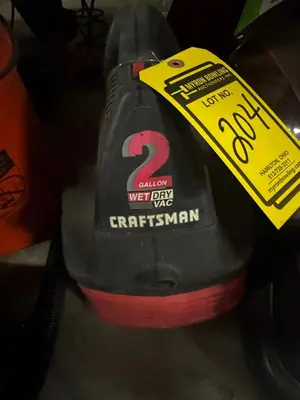 Used _UNKNOWN_ _UNKNOWN_ Vacuum Cleaners Ohio US | Myron Bowling Auctioneers Inc #1507948