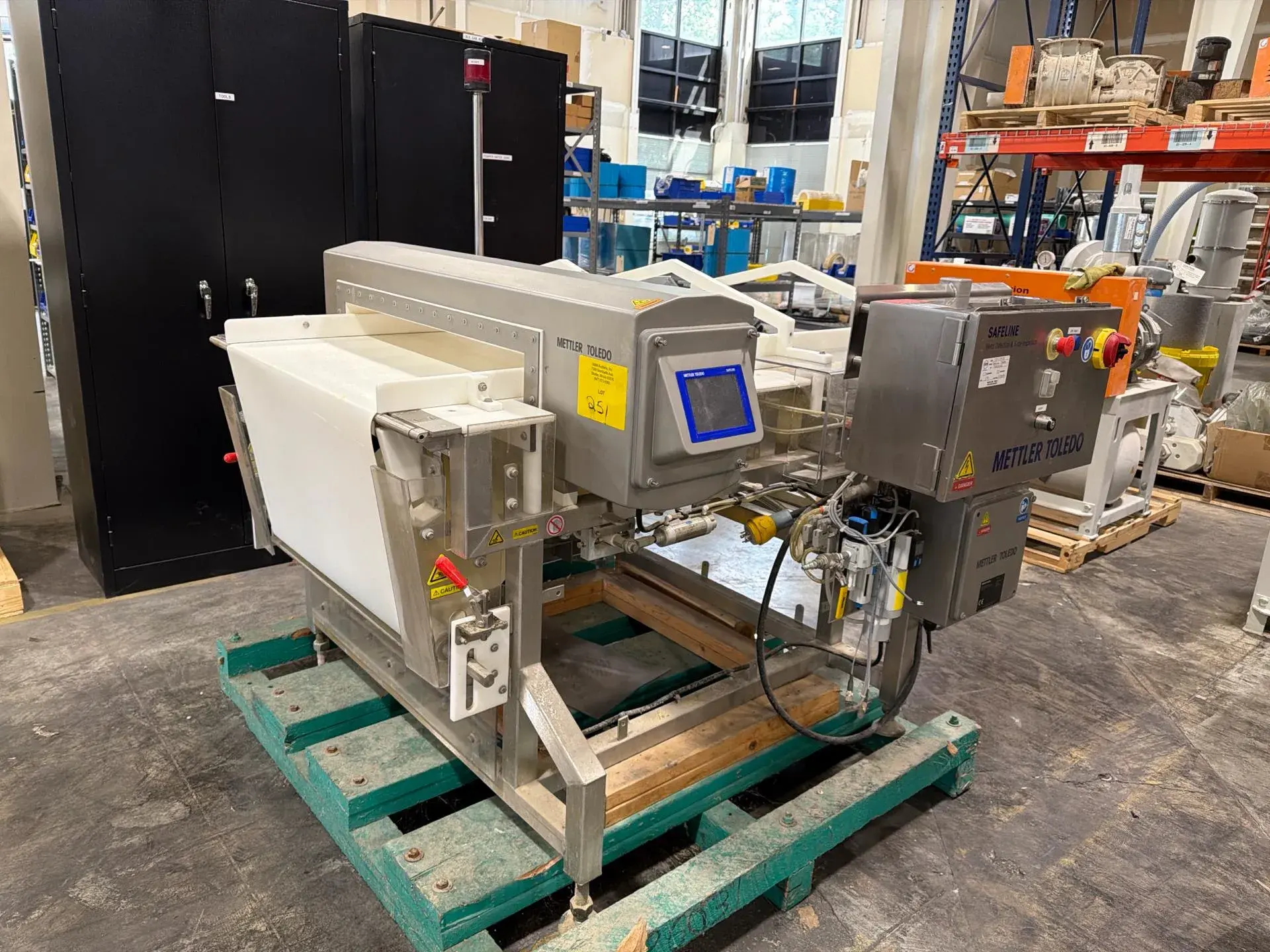 Used METTLER TOLEDO SAFELINE Metal Detectors Illinois US | M&M Equipment Corp. #1385645