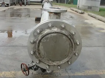 SPC7480  Heat Exchanger 370 sq.ft. Isotherm shell and tube heat exchanger, 100 psi shell, 250 psi internal, Stainless Steel