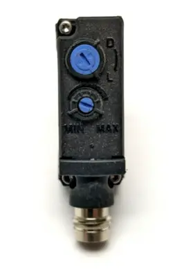 Used KEYENCE Square Retro-Reflective Photoelectric Sensor, M8 Connector, PNP Photoelectric Sensors Michigan US | Maverick Industrial Sales #1463037