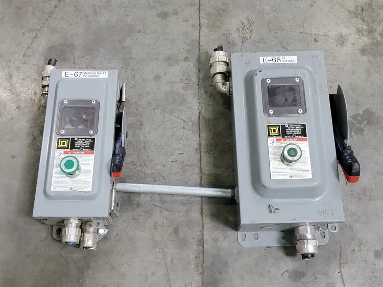 Used SQUARE D CHU362AWK/ CHU361AWK Switchgears British Columbia CA | Lenmark #243463
