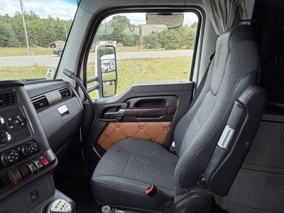 Used 2023 KENWORTH T880 TRUCK TRACTOR Conventional trucks Michigan US | Miedema Asset Management Group #1709441