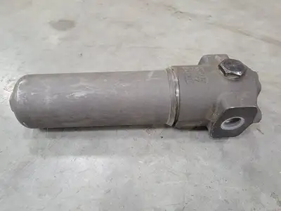 Used MP FILTRI FMP1352SAG5P01 Oil Filter British Columbia CA | Lenmark #282617