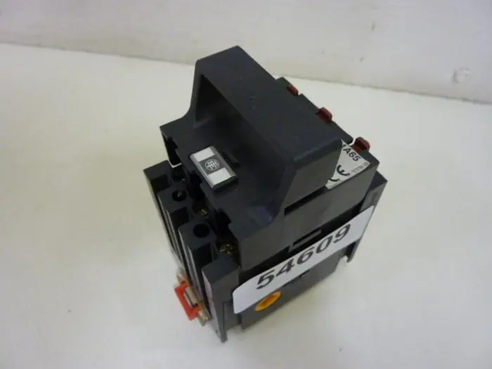 Used TELEMECANIQUE LS1-D2531A65 Fuses Michigan US | Ideal Machinery #602585
