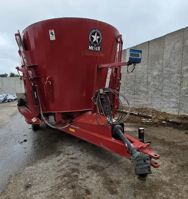 MEYER F700 Feed Mixers | Iron Listing (6)