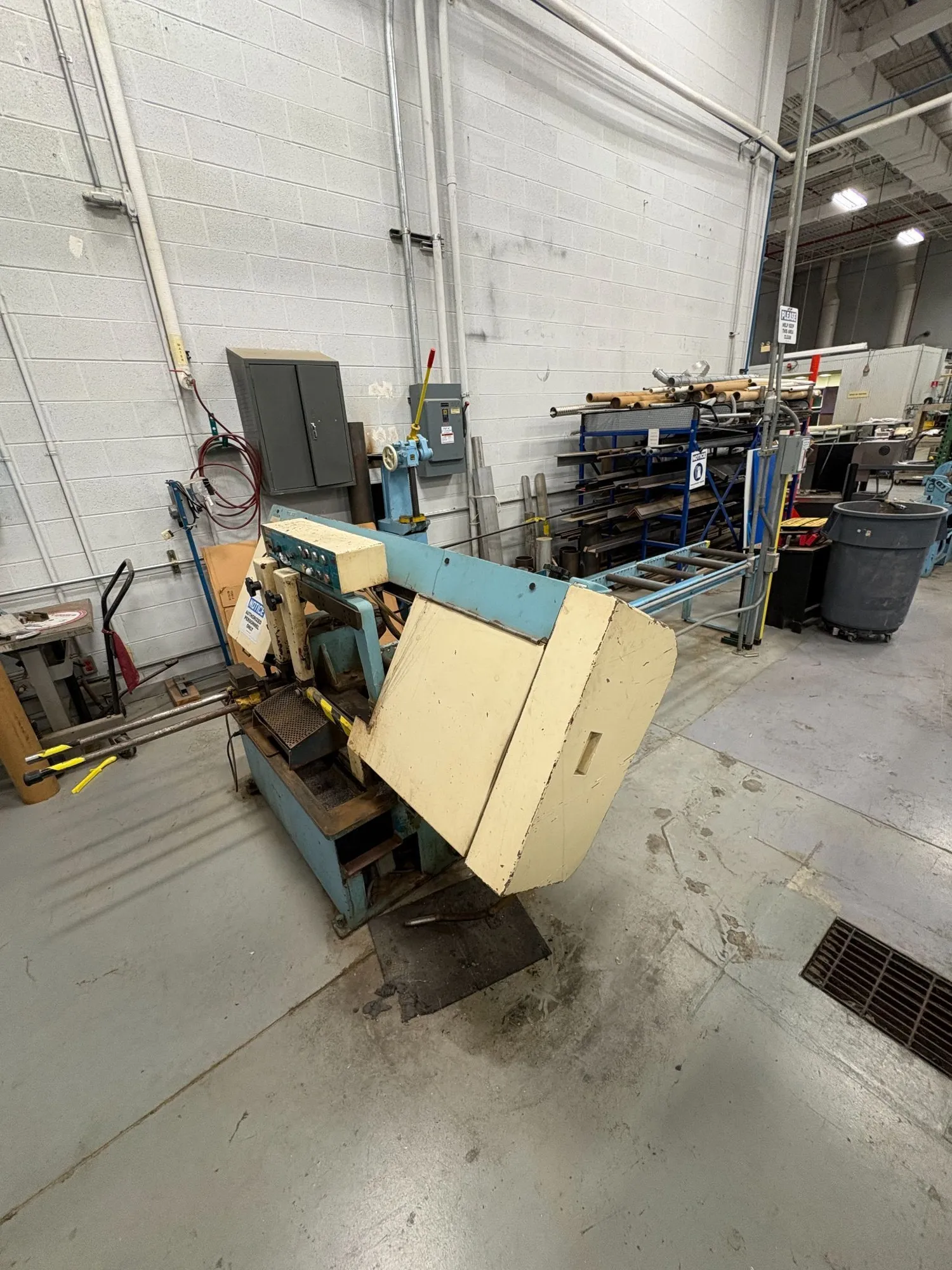 Used LIAN FENG 136-2730 LF-BS15A Gear Hobbers South Carolina US | ESS Industrial Equipment Sales #1545464