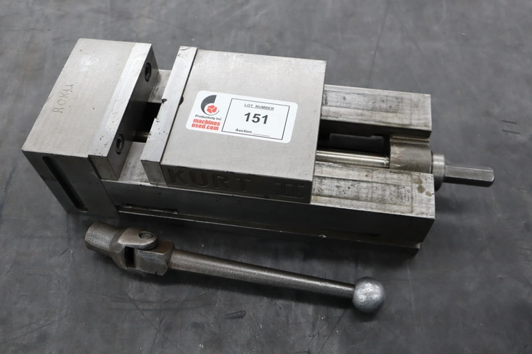 Used KURT WORKHOLDING SOLUTIONS II 6" Vises Minnesota US | Machinesused.com #1507564