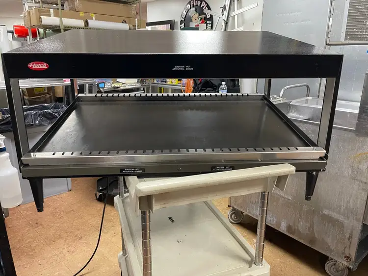 Used JS Used Hatco GRSDS-36 Glo-Ray 36" Heated Warming Display Shelf Merchandiser - 120V 790W - JS Countertop Display Warmers Illinois US | Falcon Restaurant Supply #1374947