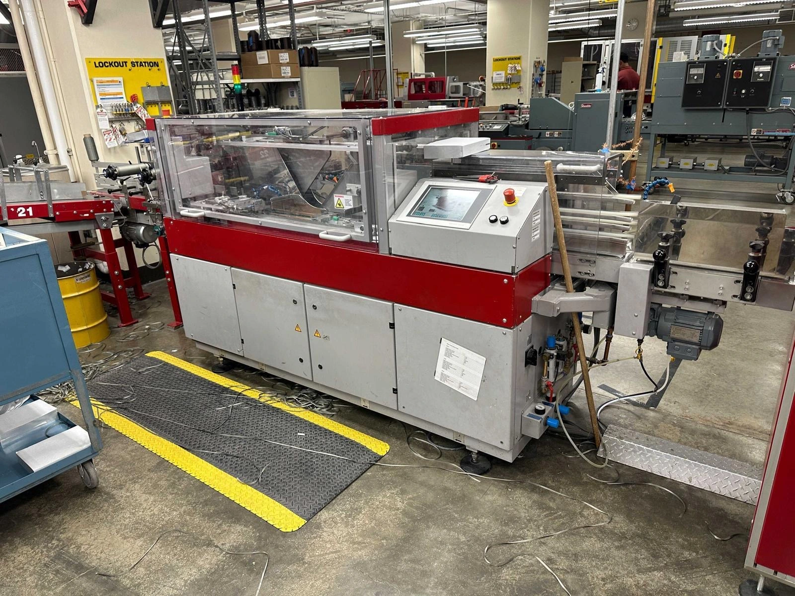 USED 2011 MÜLLER MARTINI RIBBON INSERTER