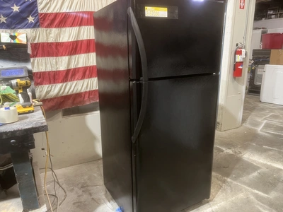Used FRIGIDAIRE FREEZER ON TOP Refrigerators Michigan US | Miedema Asset Management Group #1578776