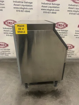 Manitowoc QY0134A Undercounter Commercial Ice Maker 115-120V