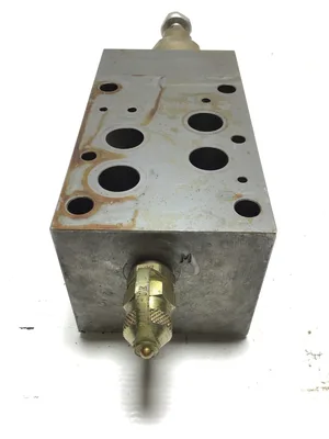 Vickers DGMX-7-PP-BH-20 Hydraulic Flow Control Valve