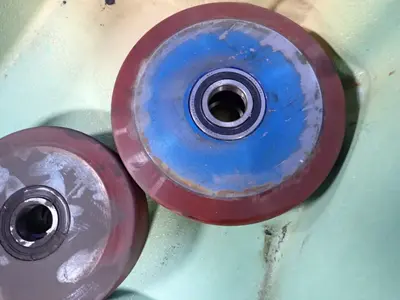 Skf Load Wheel With Bearings