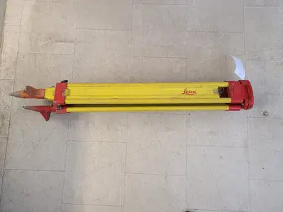 Tripod Stand