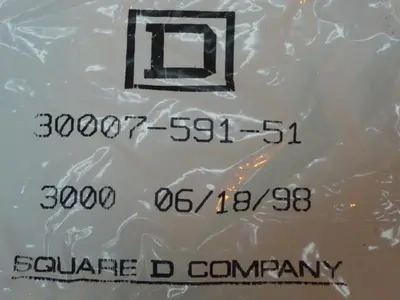 NEW SQUARE D 9423-M9L