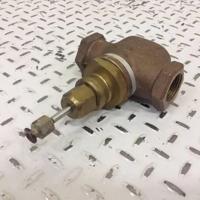 USED HONEYWELL V5011C 1623