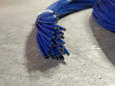 NEW SIEMENS 6ES7922-3BD20-0UC0