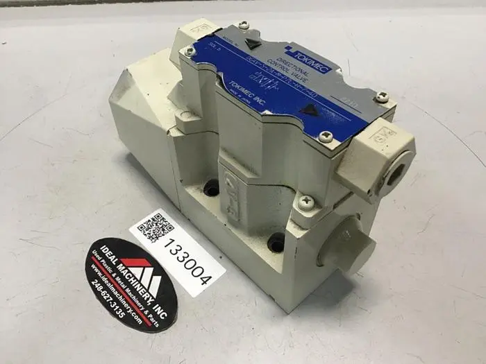 Used VICKERS DG4V-5-2A-M-P7L-H-7-40 Valves/Fittings Michigan US | Ideal Machinery #591314