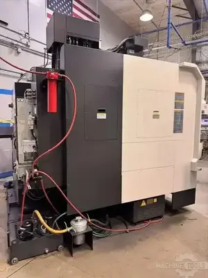 Used 2017 OKUMA GENOS M560-V Vertical Machining Centers Illinois US | Perfection Global, LLC. #1371157