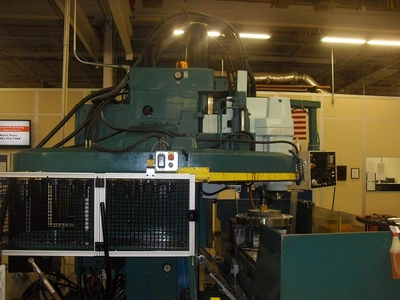 USED 1984 MATSUURA MC-1000V-DC