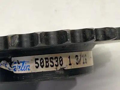 USED MARTIN ROLLER CHAIN SPROCKET 30 TEETH 1.1875" BORE