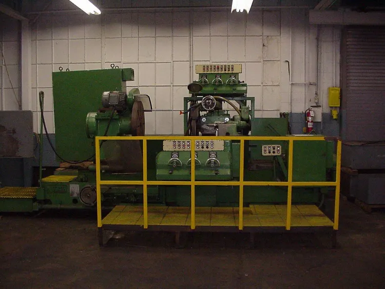 Used 1953 NORTON 52 X 72 Universal Cylindrical Grinders Michigan US | GCH Machinery #371873